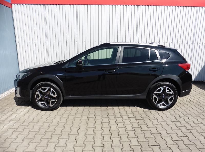 Subaru XV 2.0 Exclusive AWD A/T, EyeSigh - fotka 5 z 18