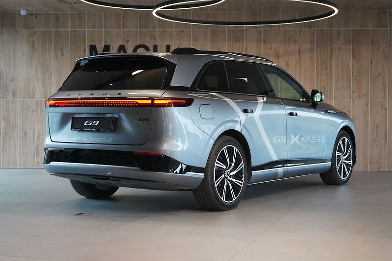 Xpeng G9 (2026) DEMO / SUPER CENA / AWD Perfor - fotka 10 z 56