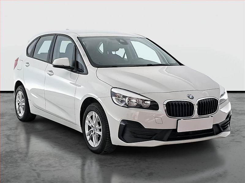 BMW Řada 2 (2019) 216i Active Tourer, Serv.kniha - fotografie inzerátu