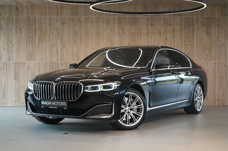 BMW Řada 7 740d xDrive, Nezávislé,HUD,PPF - fotka 1 z 47