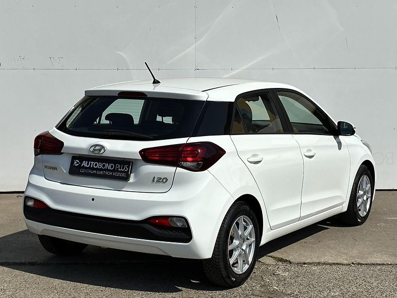 Hyundai i20 1.25 i 55kW Family+ Club - fotka 2 z 20