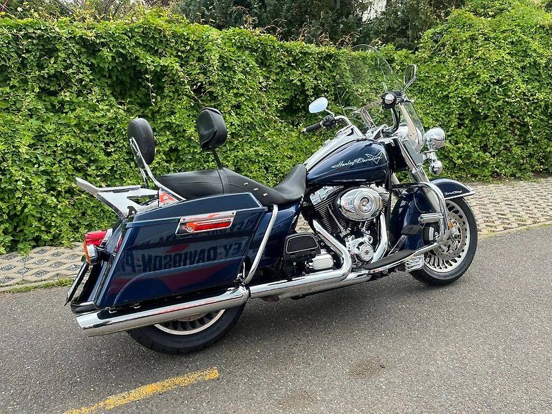 Harley-Davidson FLHR Road King (2012) - fotka 2 z 14