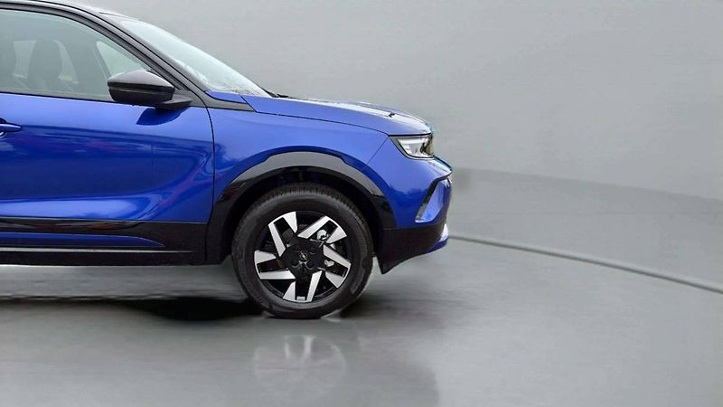 Opel Mokka (2025) GS 1.2 TURBO (96kW/130k) AT8/6 - fotka 21 z 23