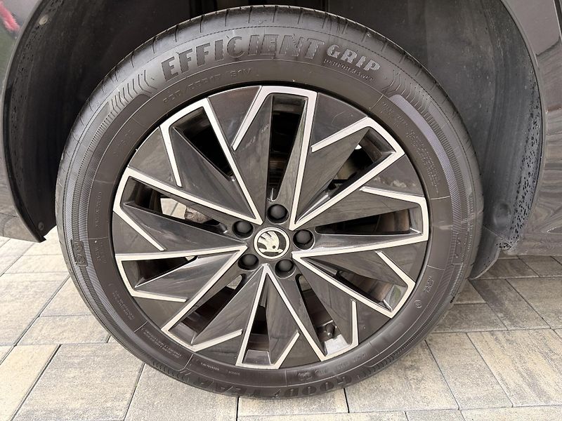 Škoda Kamiq (2024) Drive 1.5 TSI 110 kW DSG - fotka 12 z 19