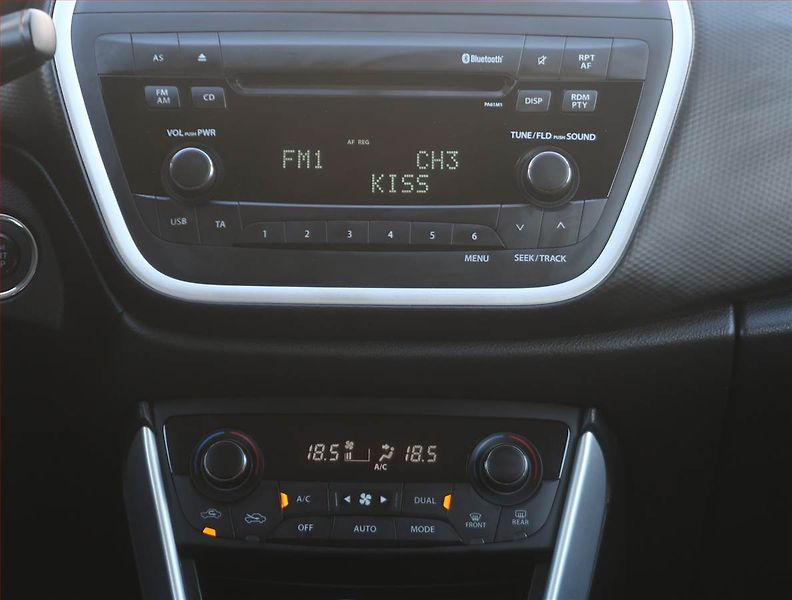 Suzuki SX4 S-Cross (2016) 1.6 VVT, 4X4, Serv.kniha - fotka 12 z 19