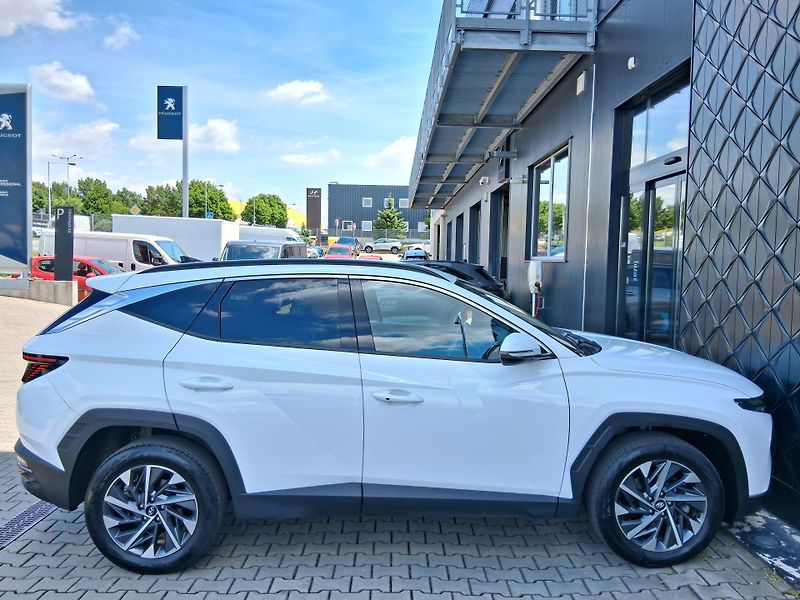 Hyundai Tucson FREEDOM 1.6 T-GDi 110 kW    - fotka 9 z 28