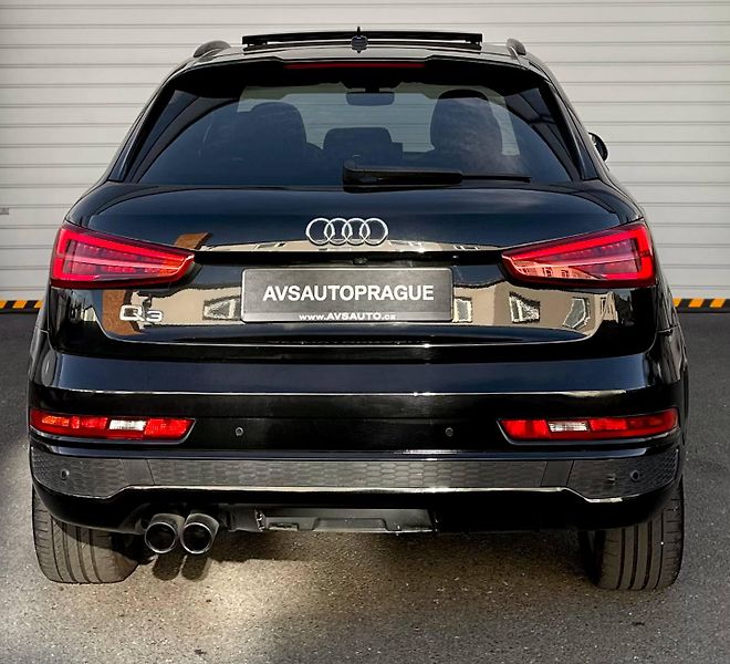Audi Q3 (2018) S-LINE 2.0 TFSI 147KW PREMIUM+ - fotka 5 z 39
