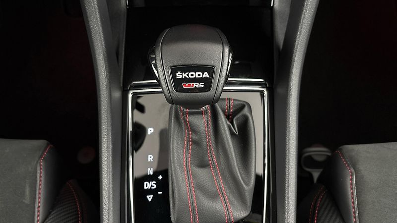 Škoda Kodiaq 2.0 TSI DSG 4x4 RS - fotka 26 z 31