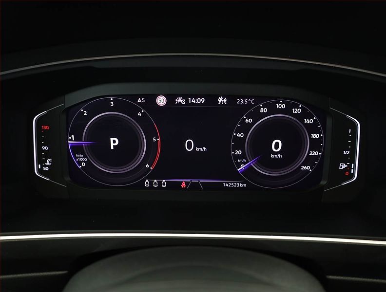 Volkswagen Tiguan (2022) Elegance 2.0 TDI, digi klima - fotka 9 z 21