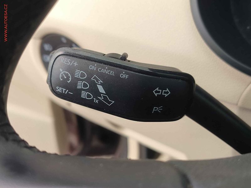 Škoda Octavia (2013) 1.8 TSi, Elegance, bixen - fotka 15 z 18