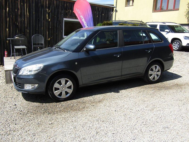Škoda Fabia (2014) 1.4 16V 63kW TOP QUALITY - fotka 2 z 37