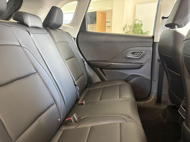 MG ZS (2025) 1.5 emotion (elegance) - fotka 13 z 15