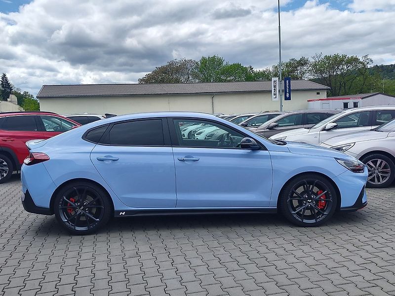 Hyundai i30 2.0 T-GDi/206kW N Performance - fotka 4 z 34