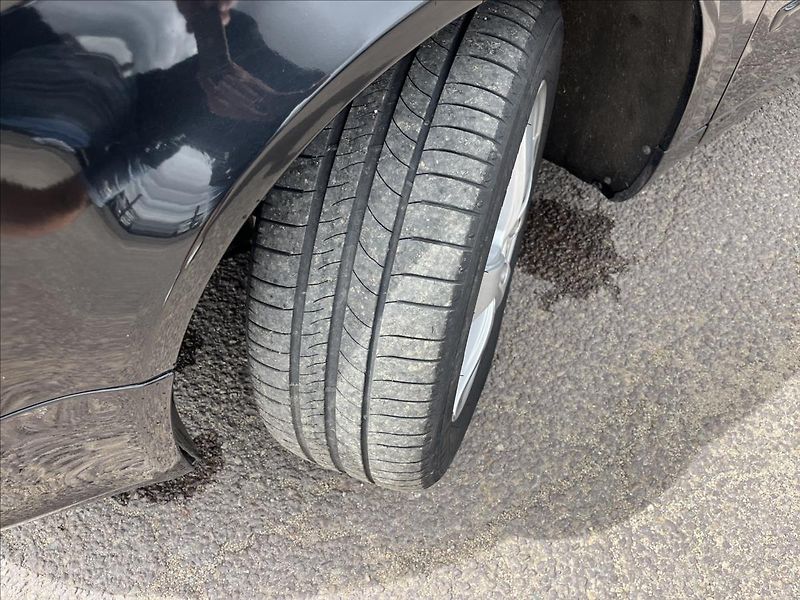 Audi A4 Avant 2,0 TDi 103 KW AUTOMAT K - fotka 32 z 36