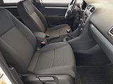 Volkswagen Golf (2010) 1.6 TDI, 4X4, Tempomat - náhled 9