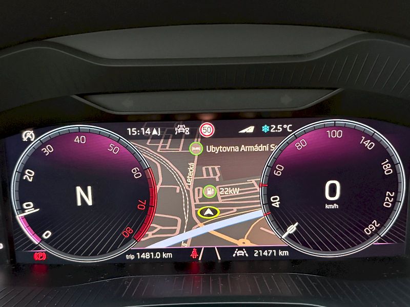Škoda Karoq (2024) DSG 1.5 TSI / 110 kW / TOP SEL - fotka 31 z 31