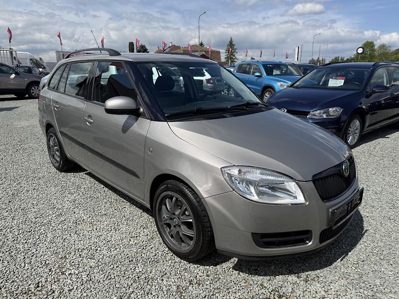 Škoda Fabia 1.2 HTP DIGIKLIMA TEMPOMAT - fotka 1 z 13