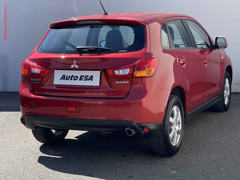 Mitsubishi ASX (2014) 1.8D 4x4, 1.maj,ČR, AC - fotka 4 z 18