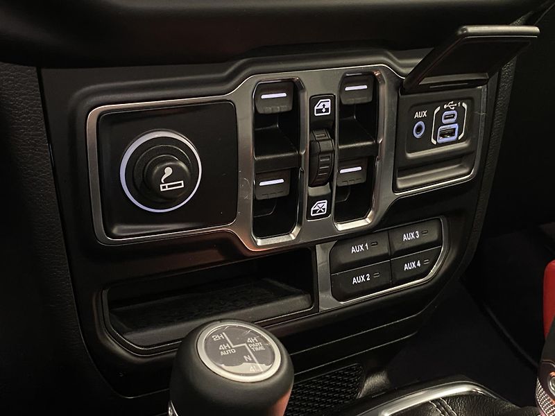 Jeep Wrangler UNLIMITED PHEV 4xE CZ 1.maj - fotka 28 z 61