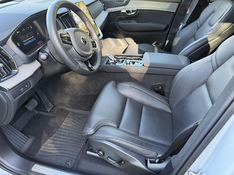 Volvo XC90 T8 ULTRA DARK,AWD,360,POLESTAR - fotka 12 z 31