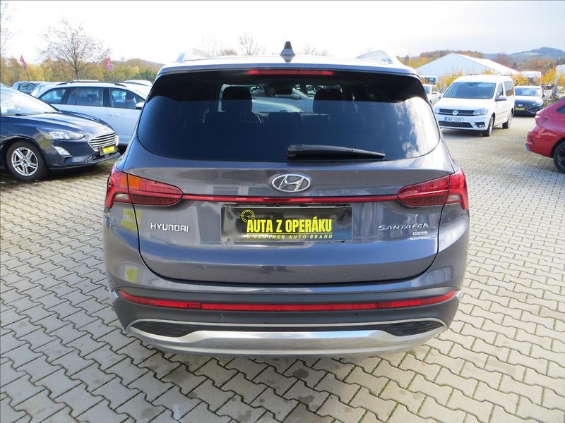 Hyundai Santa Fe 2,2 CRDi Smart 4x4 DCT 142kW - fotka 6 z 28