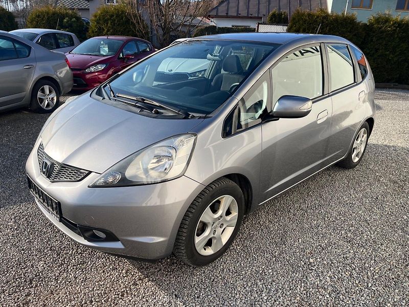 Honda Jazz (2010) 1.4 i Velmi pěkná - fotka 5 z 16
