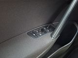 Volkswagen Golf 1,6 TDI 110k M5 - náhled 24
