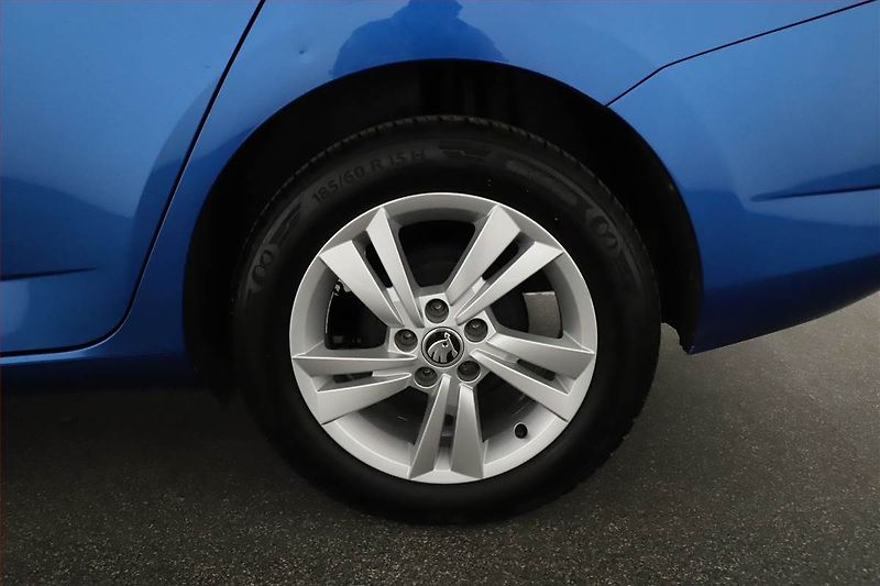Škoda Fabia (2022) Ambition 1.0 TSI, ČR,1.maj - fotka 14 z 14