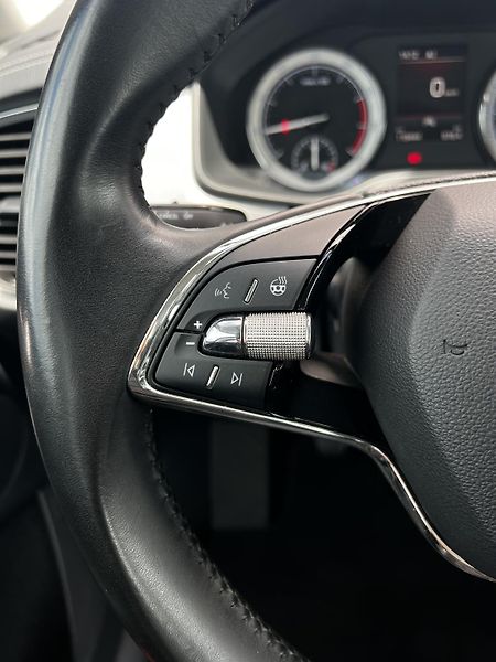 Škoda Kodiaq 1.5TSI 110kW LED, Kůže,TZ, DPH - fotka 9 z 24