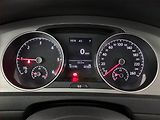 Volkswagen Golf (2014) Comfortline 1.6 TDI, Automat - náhled 11