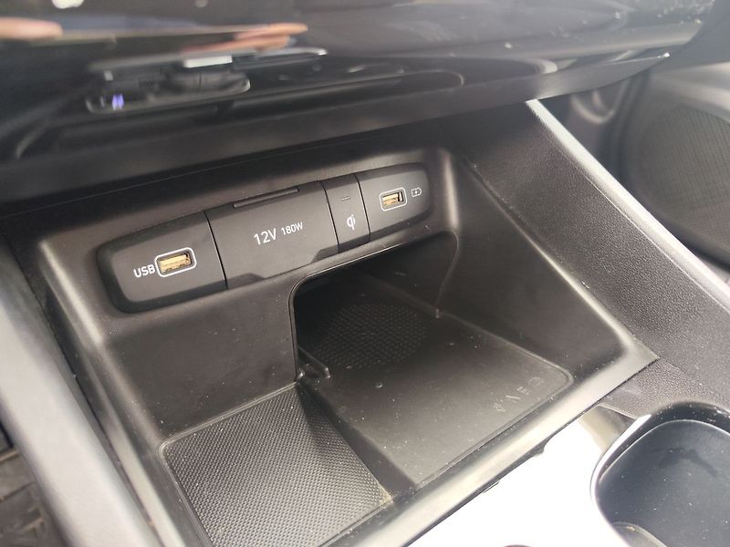 Hyundai Tucson 1.6 T-GDI/110kW Smart DCT - fotka 19 z 31