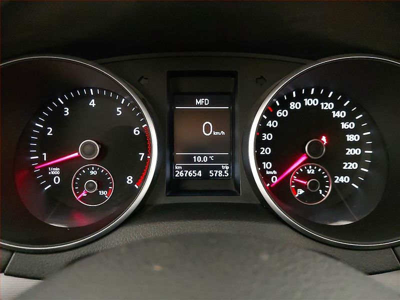 Volkswagen Golf (2010) Comfortline 1.4 TSI - fotka 11 z 19