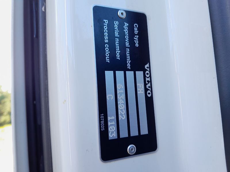 Volvo FH 460 I-Safe LowDeck - fotka 33 z 38