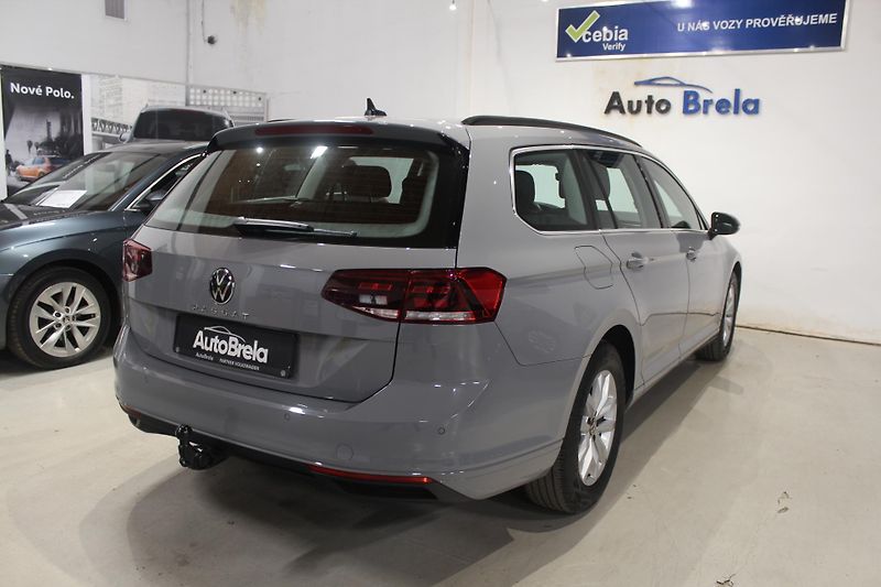 Volkswagen Passat (2024) 2.0TDI DSG Nez.Topení 2024 - fotka 12 z 40