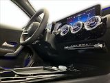 Mercedes-Benz Třídy A 220d sedan AMG Line Night - náhled 16