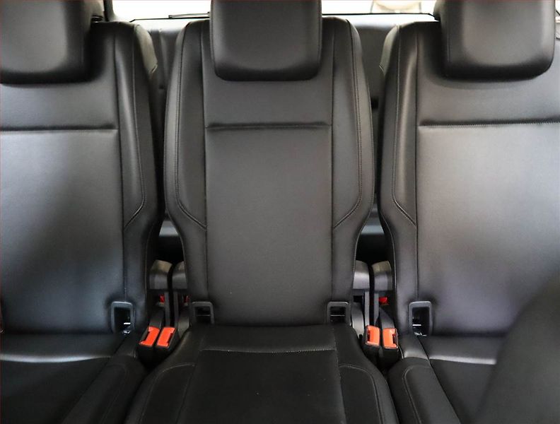 Volkswagen Touran (2020) Highline 2.0 TDI, Automat - fotka 10 z 22