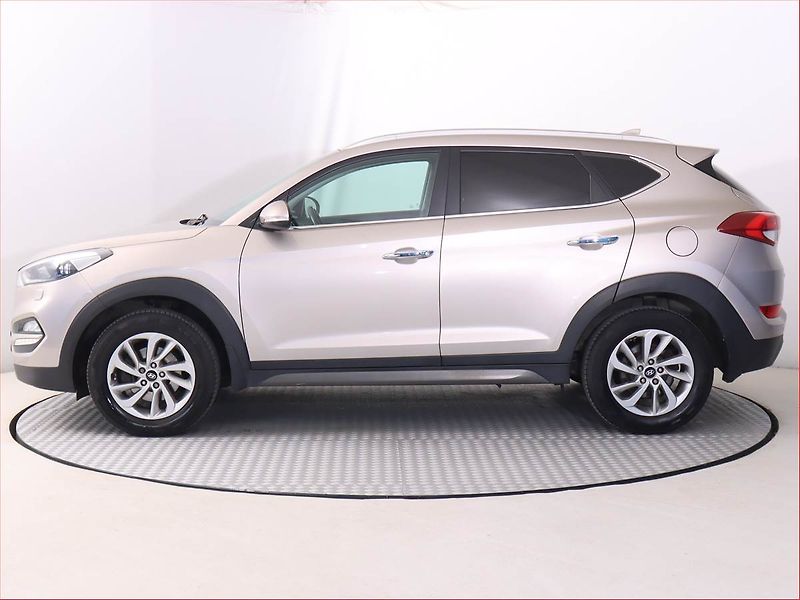 Hyundai Tucson (2015) 1.6 GDI, Serv.kniha, Navi - fotka 3 z 19