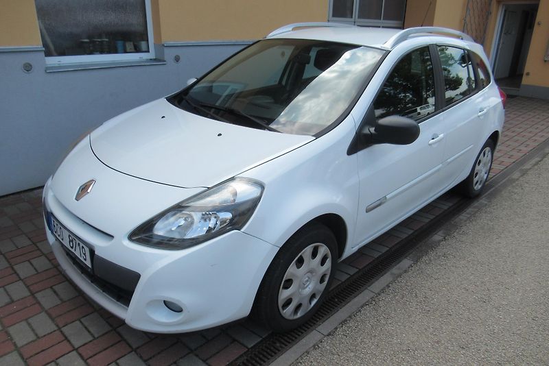 Renault Clio 1.2i KLIMA TAŽNÉ - fotka 8 z 19