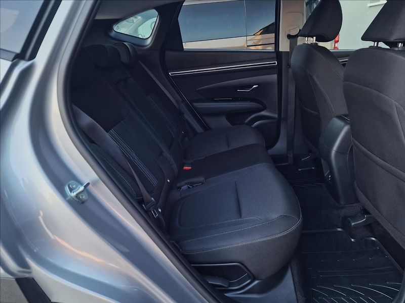 Hyundai Tucson 1.6 T-GDI 110kW Smart,ČR,1Maj - fotka 15 z 48
