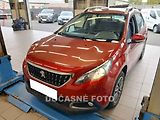 Peugeot 2008 (2018) 1.2i, 1.maj,ČR, servis.kniha - náhled 1