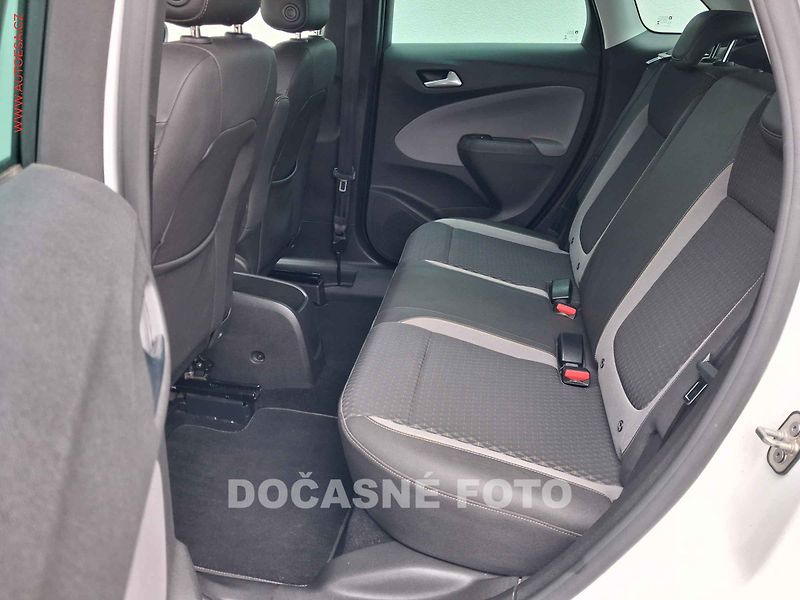 Opel Crossland X (2018) 1.2 T, Innovation, kamera - fotka 10 z 18