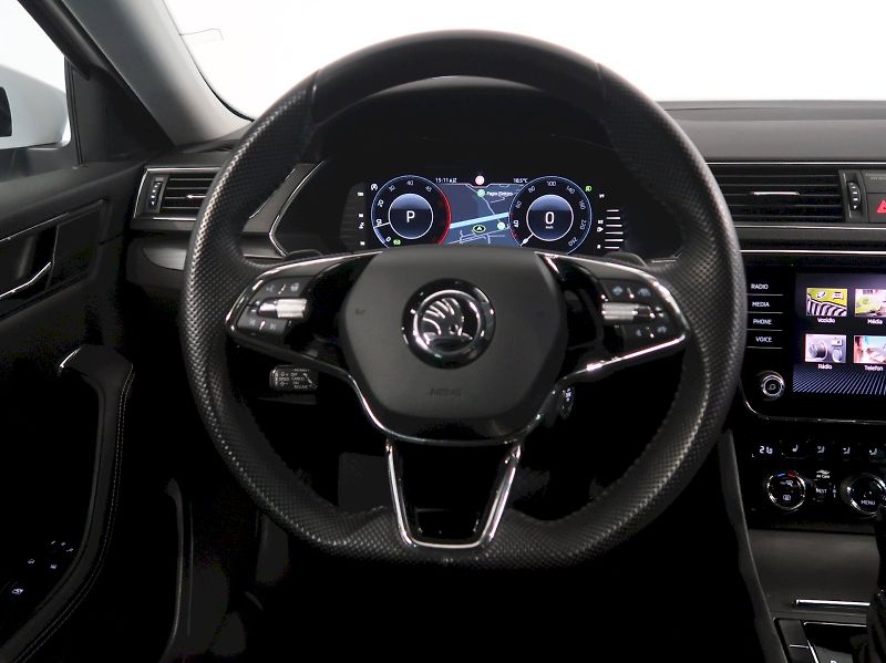 Škoda Superb (2021) STYLE 2.0TDI 147KW 4x4 DSG TAŽ - fotka 19 z 42