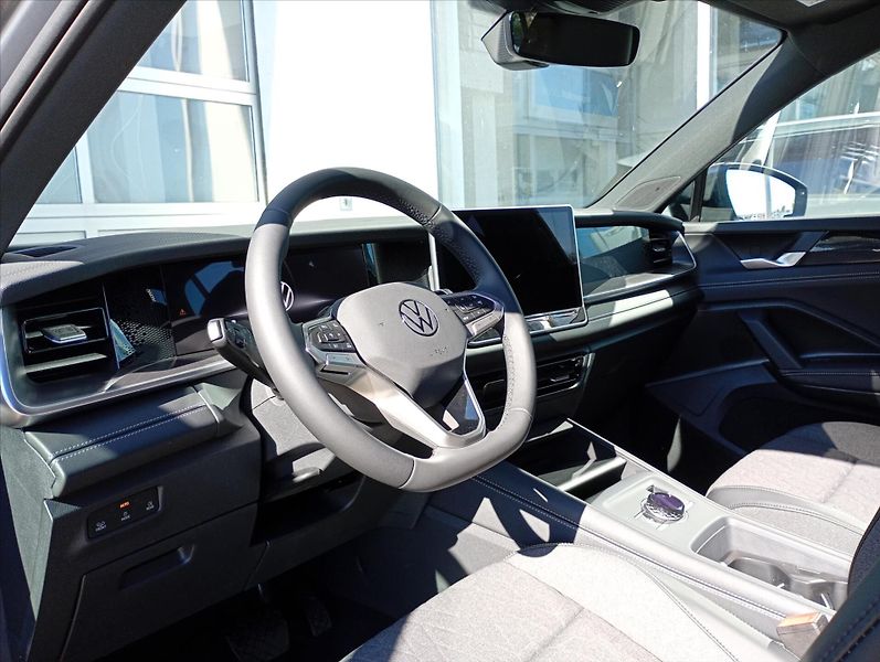 Volkswagen Tayron (2026) 2,0 TDI 110kW 7DSG  People - fotka 13 z 20