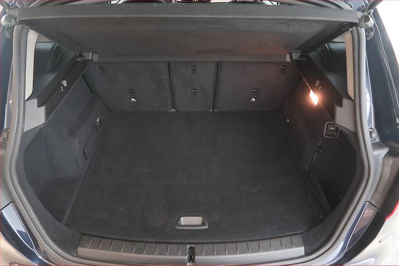 BMW Řada 2 (2016) 218i Active Tourer, Automat - fotka 14 z 18