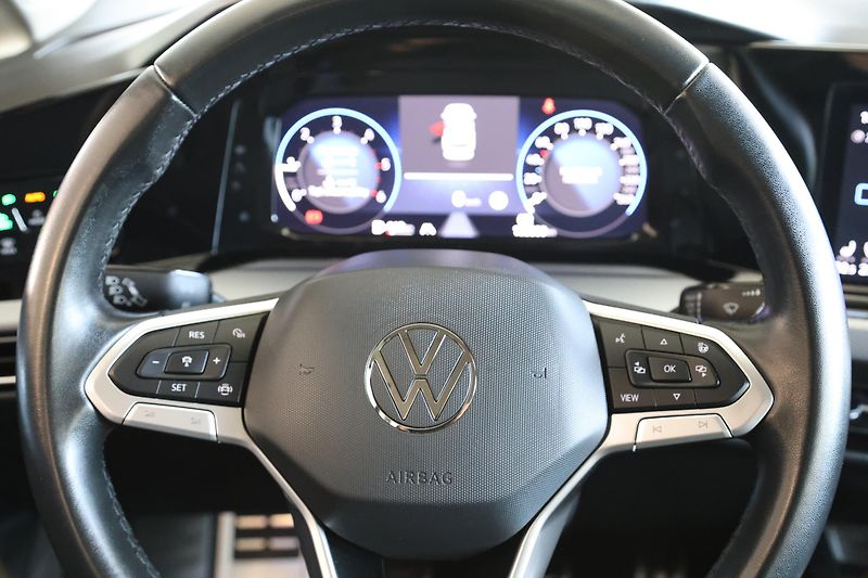 Volkswagen Golf Variant (2023) 2.0TDI LED Navi Tažné Display - fotka 31 z 39