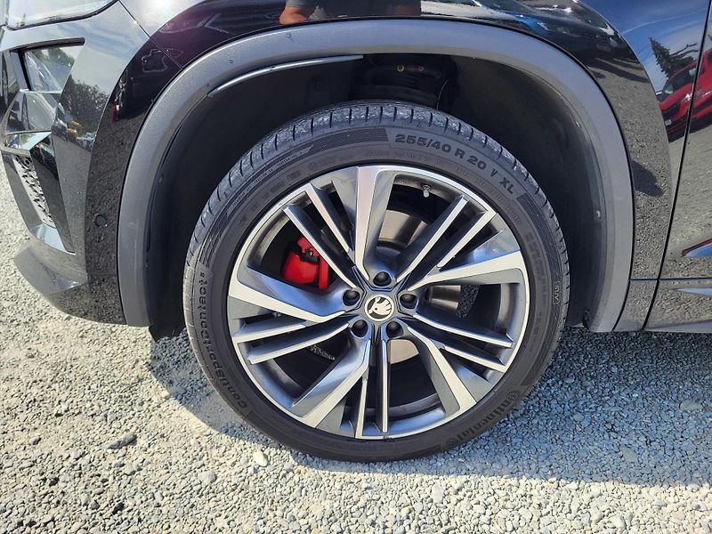 Škoda Kodiaq 2.0 TSI 180kW RS Challenge 4x4 - fotka 36 z 49