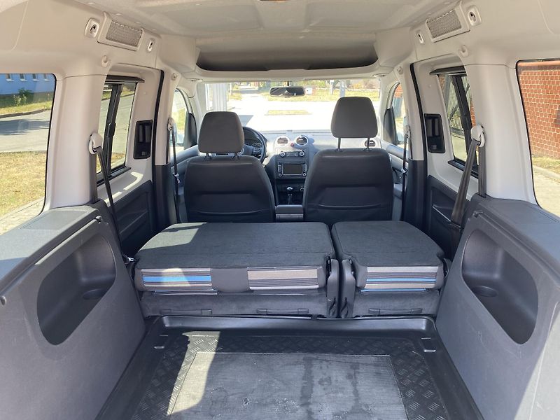 Volkswagen Caddy (2012) 1.2TSi,KLIMA, TEMP,VÝB.STAV!! - fotka 32 z 35