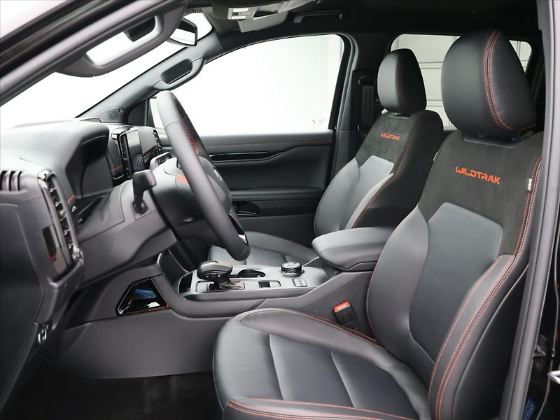 Ford Ranger 3,0 TDi V6 WILDTRAK Hard Top - fotka 11 z 36