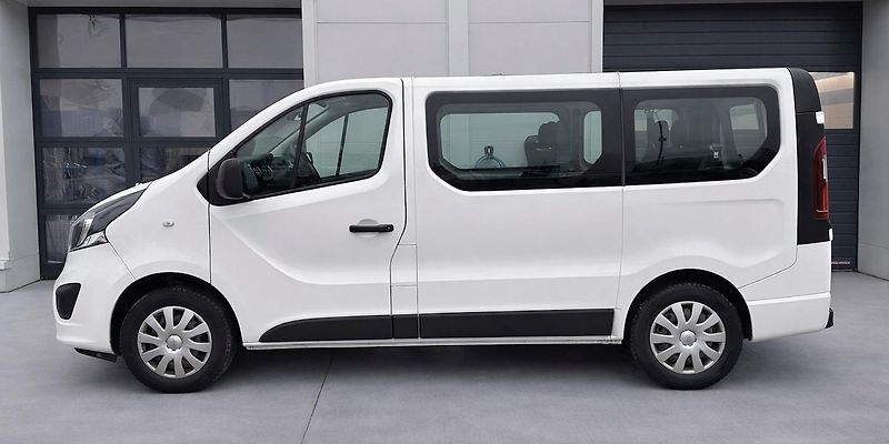 Opel Vivaro 1.6BiTurbo L1H1, 8Míst, Tažné - fotka 3 z 14