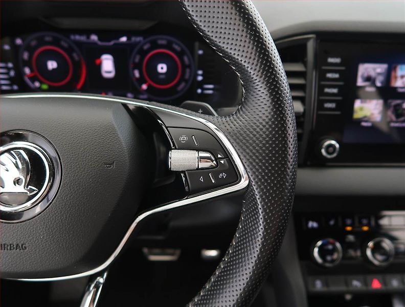 Škoda Karoq (2021) Sportline 1.5 TSI, digi klima - fotka 24 z 28